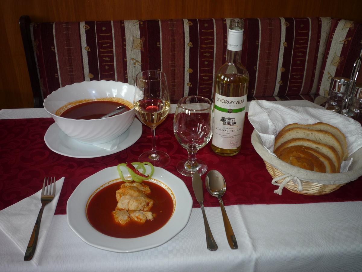 Hableany Hotel Tiszafüred Zewnętrze zdjęcie